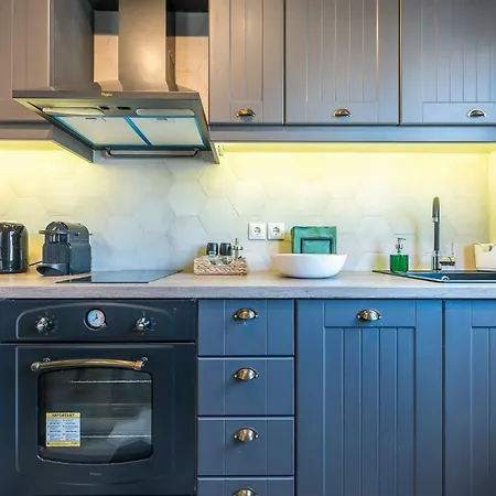 "Sunbow Olive"- Boutique Apartment In Dowtown Athens-2